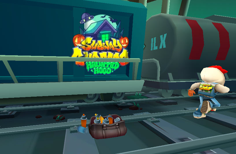 Subway Surfers Halloween screenshot